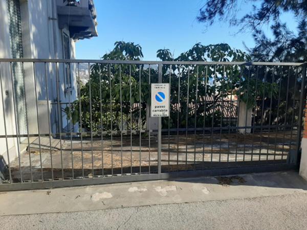 因佩里亚Casa Gazzano别墅 外观 照片